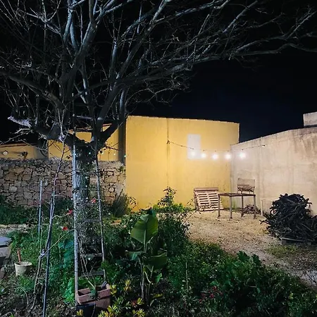 In Campagna Chalet Partanna